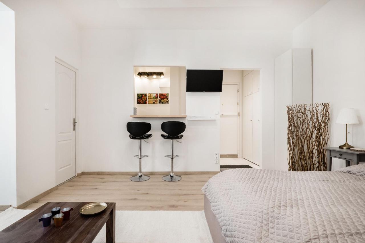 Viktoria Design Studio Apartment Budapest Kültér fotó